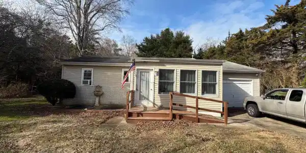 205 AVOCADO ROAD