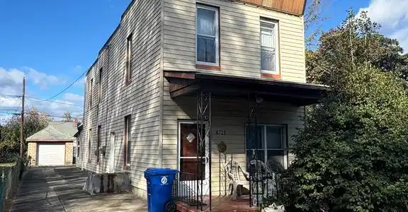 6720 ROBERTS AVENUE