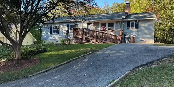 356 CLUBHOUSE