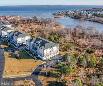 1000 HERONS NEST WAY