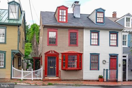 210 KING GEORGE STREET