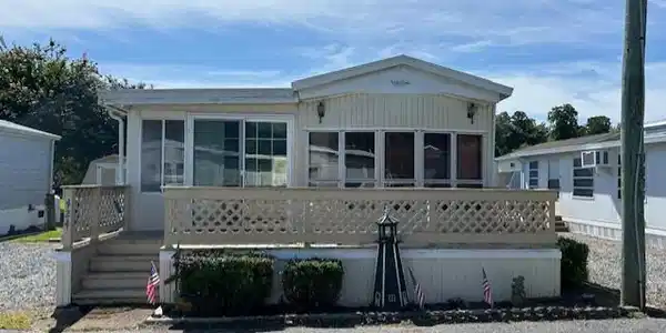 424 SNOWBIRD COURT