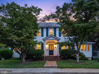 916 POPLAR AVENUE