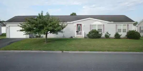 427 MOORE PLACE