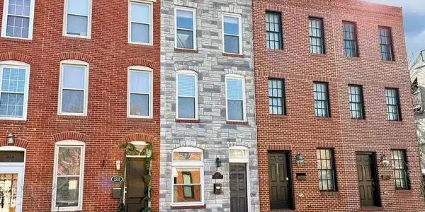 2529 FLEET STREET