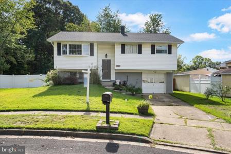 450 PHIRNE COURT