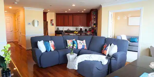 100 HARBORVIEW DRIVE