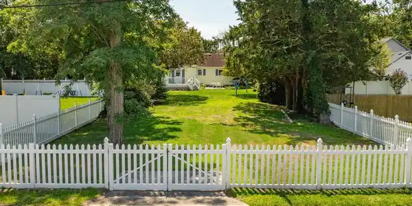 36 LOCUST ROAD