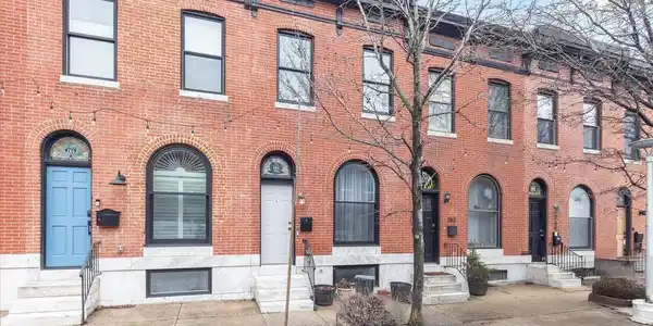 264 EAST AVENUE