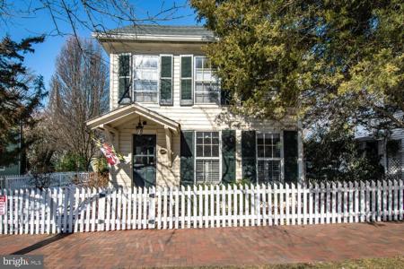 103 MULBERRY STREET