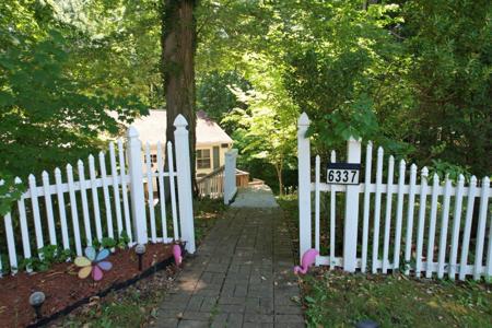 6337 DORY COURT