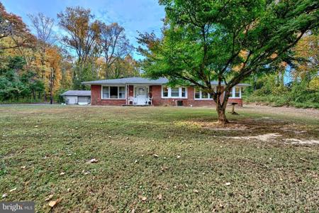 2288 OLDFIELD POINT ROAD