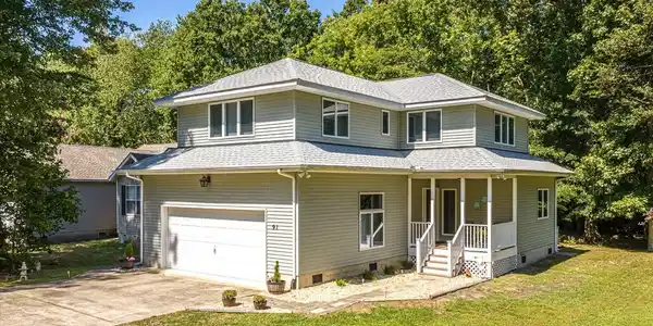 91 ROBIN HOOD TRAIL