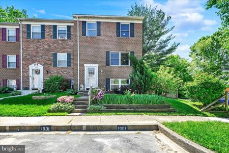 1001 LAKE FRONT DRIVE