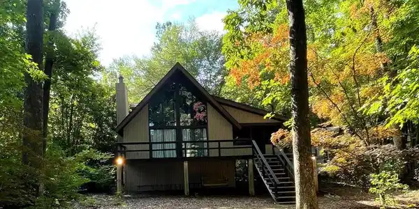 5 FALCON BRIDGE ROAD