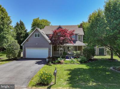 102 JACKS POINT ROAD