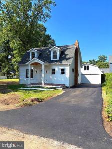 1712 RIDGELY ROAD