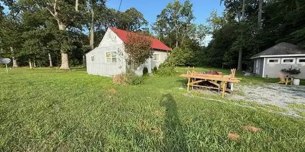10105 MORGANTOWN ROAD