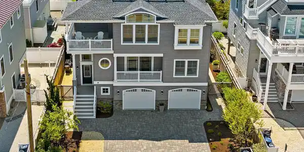 28 E OCEAN VIEW DRIVE