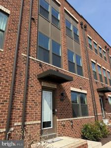 1518 DECATUR STREET