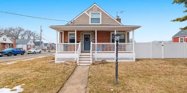 600 SEENA ROAD