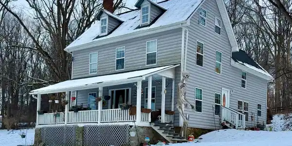 1222 STAFFORD ROAD