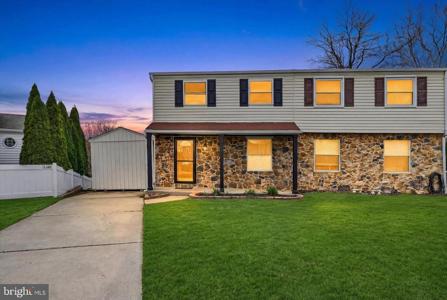 128 RAVENSWOOD COURT