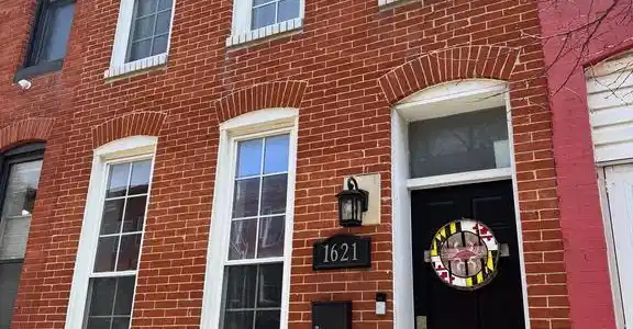 1621 CHARLES STREET