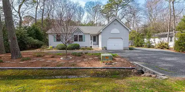 5 HEMLOCK LANE