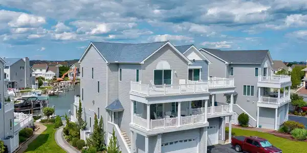 21 MALLARD DRIVE