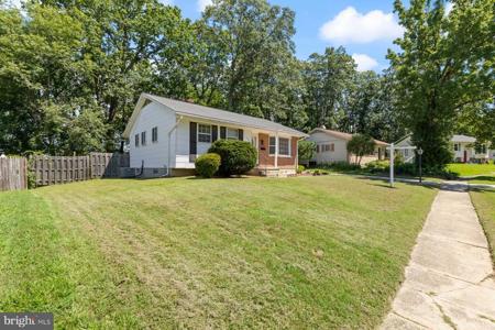 1902 BELLFLOWER COURT