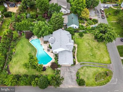 4 DECATUR AVENUE