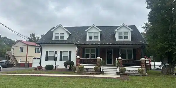 332 CAROLINE STREET
