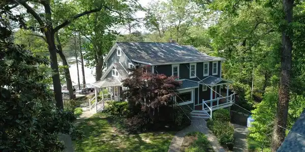 300 MAGOTHY BRIDGE ROAD