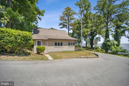 3385 CLIFF TRAIL