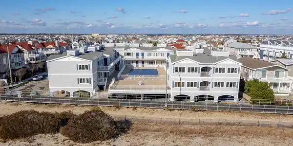 1670 BOARDWALK UNIT 18