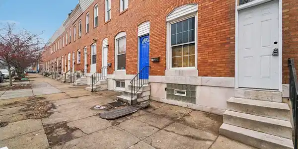 312 NEWKIRK STREET