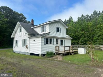 894 HUDSON ROAD