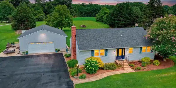 897 BLACKBIRD LANDING ROAD