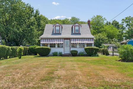 19 OLD SOLOMONS ISLAND ROAD