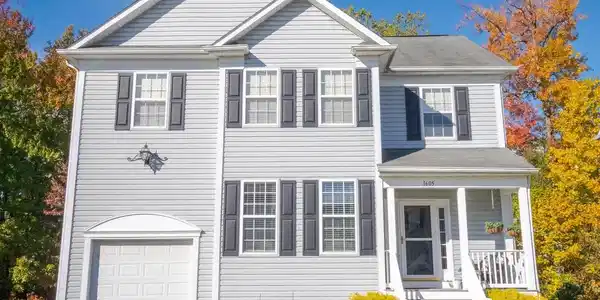1605 SANDY HOLLOW CIRCLE