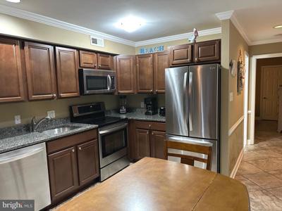 204 33RD STREET
