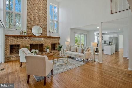 4200 HENRY COURT