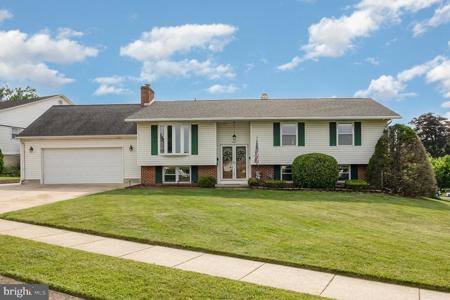 708 TULIP COURT