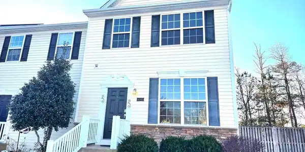 46395 SHINING WILLOW LANE