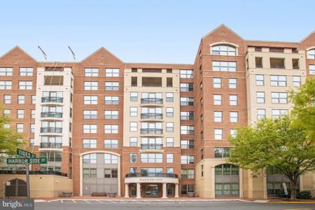 485 HARBOR SIDE STREET