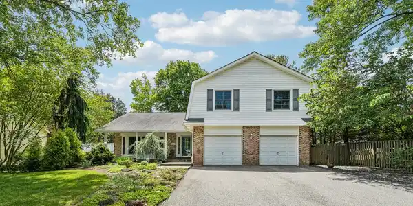 3089 SCOTTSBOROUGH WAY