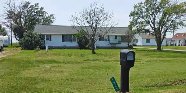 1808 HOOPERSVILLE ROAD
