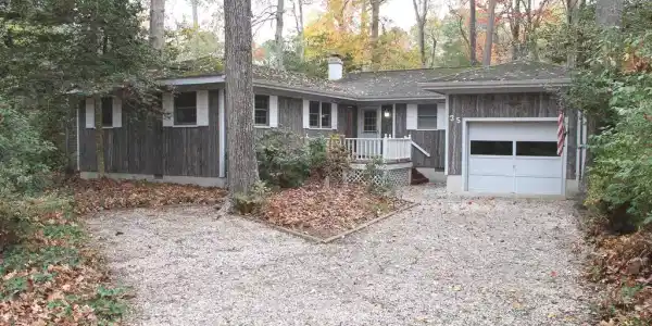 35 BROOKSIDE ROAD
