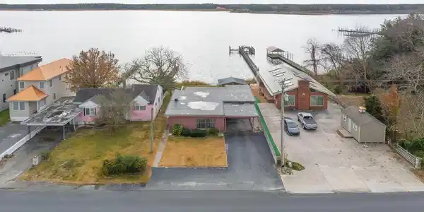 31266 RIVER ROAD